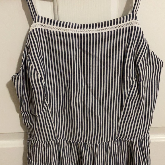 Cute Summer Sundress - Picture 2 of 4